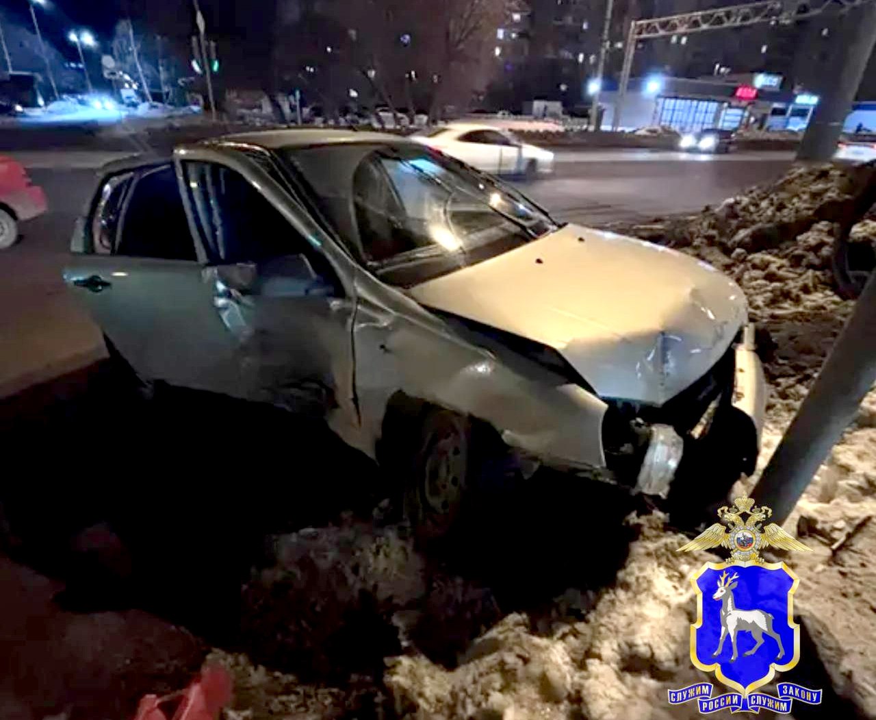 Соблюдай требования дорожных знаков! Накануне вечером авария произошла в Центральном районе Тольятти