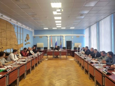 Для безопасности на дорогах