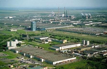 В Тольятти вражеские БПЛА атаковали промышленное предприятие