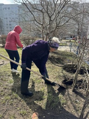 Удачный старт!. В Тольятти на весеннюю уборку города вышли коммунальные службы и управляющие компании