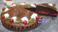 Нежный шоколадный пирог с вишней: быстро и вкусно