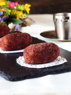 Незабвенное сладкое удовольствие: готовим пирожные «Картошка»