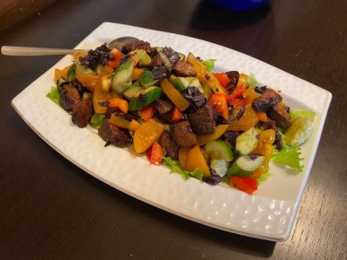 Летнее вдохновение: салат с индейкой, который удивит ваших гостей