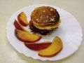 Творожные оладьи с яблоками и корицей: наслаждение вкусом и пользой