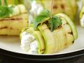 Кабачковые рулетики: легкое и вкусное решение для жаркого дня