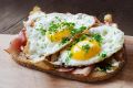 Удивительная яичница с хрустящей корочкой: откройте для себя секретный ингредиент