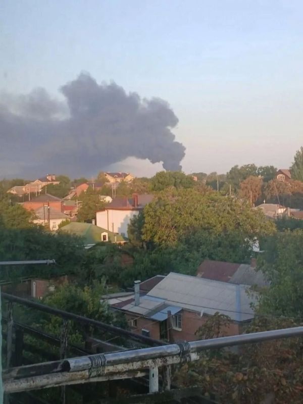 Прошедшей ночью украинские дроны атаковали Таганрог в Ростовской области и Тольятти в Самарской области