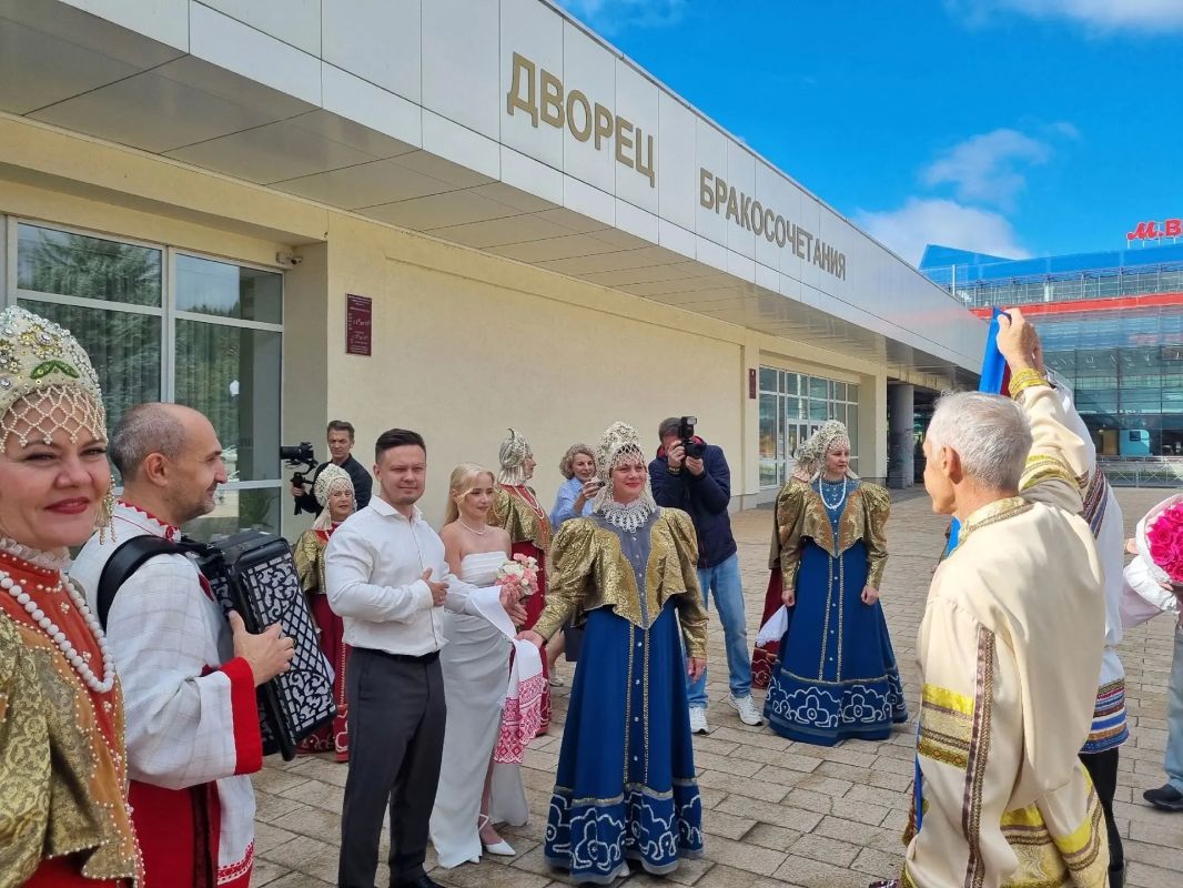 Фестиваль национальных свадеб: единство традиций в Тольятти Фестиваль национальных свадеб: единство традиций в Тольятти