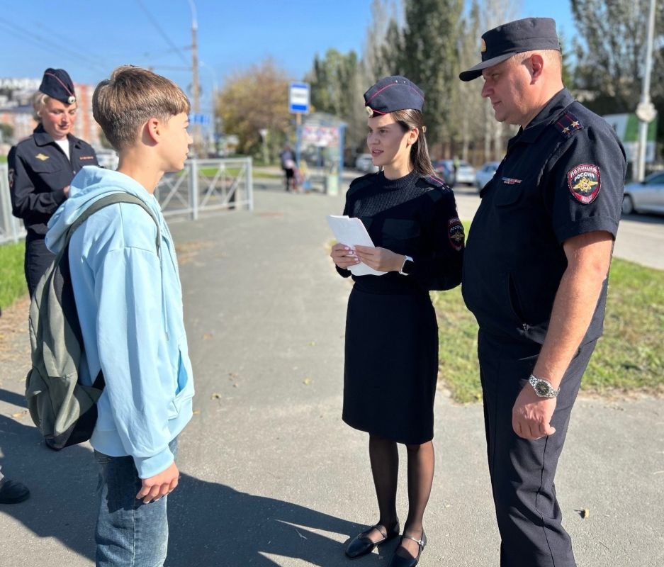 Сотрудники #ГосавтоинспекцииТольятти проводят профилактические рейды на пешеходных переходах города Сотрудники #ГосавтоинспекцииТольятти проводят профилактические рейды на пешеходных переходах города