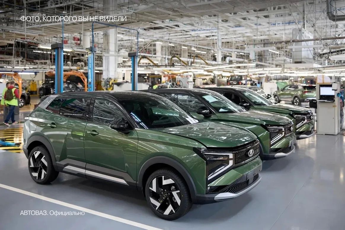АвтоВАЗ запустит сегодня серийное производство кроссовера Lada Azimut