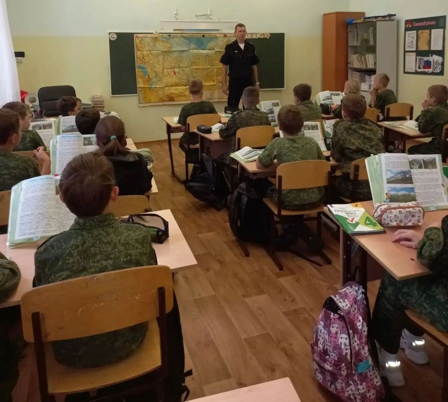 Подведены итоги штабной тренировки по гражданской обороне Подведены итоги штабной тренировки по гражданской обороне