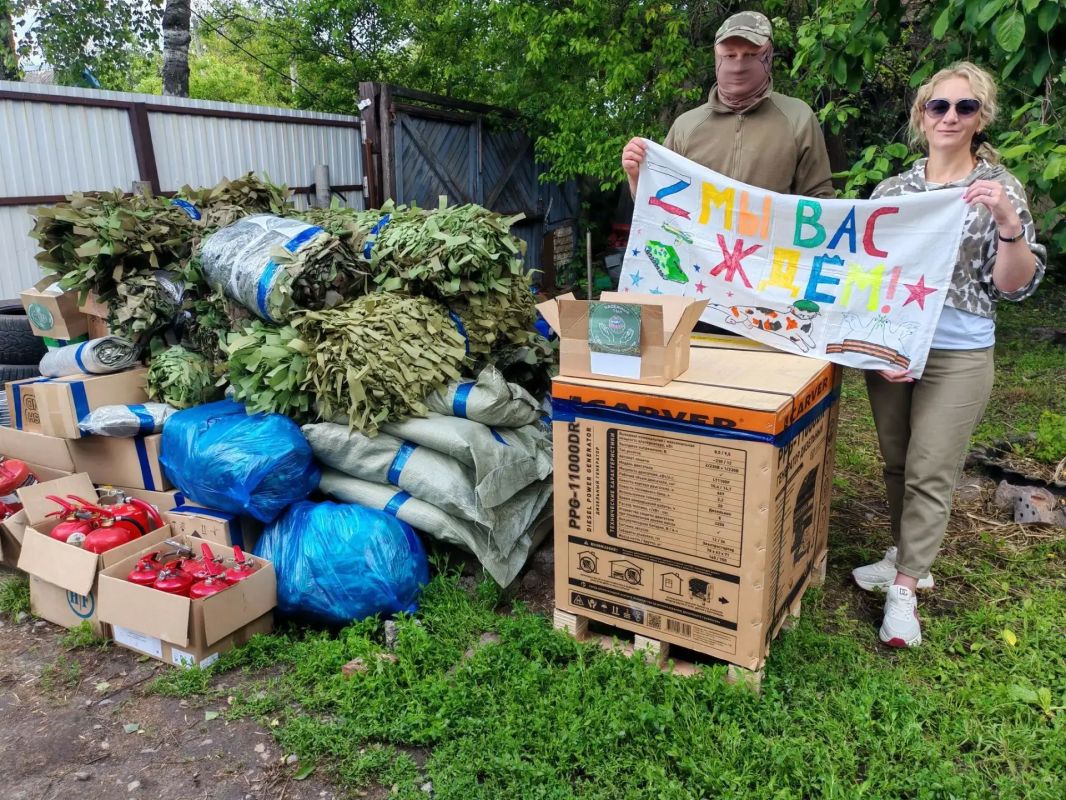 Волонтёры Тольятти – в одном строю с бойцами Волонтёры Тольятти – в одном строю с бойцами