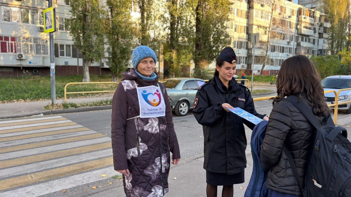 Сотрудники #ГосавтоинспекцииТольятти усиливают меры безопасности для детей на дорогах! В связи с участившимися дорожно транспортными происшествиями с участием несовершеннолетних, дорожные полицейские проводят... Сотрудники #ГосавтоинспекцииТольятти усиливают меры безопасности для детей на дорогах! В связи с участившимися дорожно транспортными происшествиями с участием несовершеннолетних, дорожные полицейские проводят...
