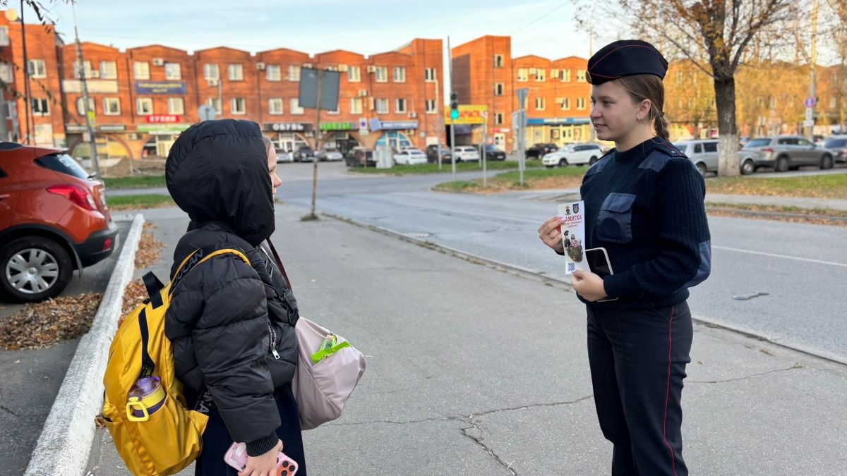 Сотрудники #ГосавтоинспекцииТольятти усиливают меры безопасности для детей на дорогах! В связи с участившимися дорожно транспортными происшествиями с участием несовершеннолетних, дорожные полицейские проводят... Сотрудники #ГосавтоинспекцииТольятти усиливают меры безопасности для детей на дорогах! В связи с участившимися дорожно транспортными происшествиями с участием несовершеннолетних, дорожные полицейские проводят...