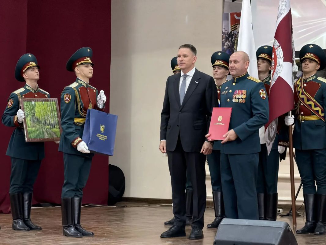 «Там, где нужна надежная опора и готовность стоять до конца – там мы!»