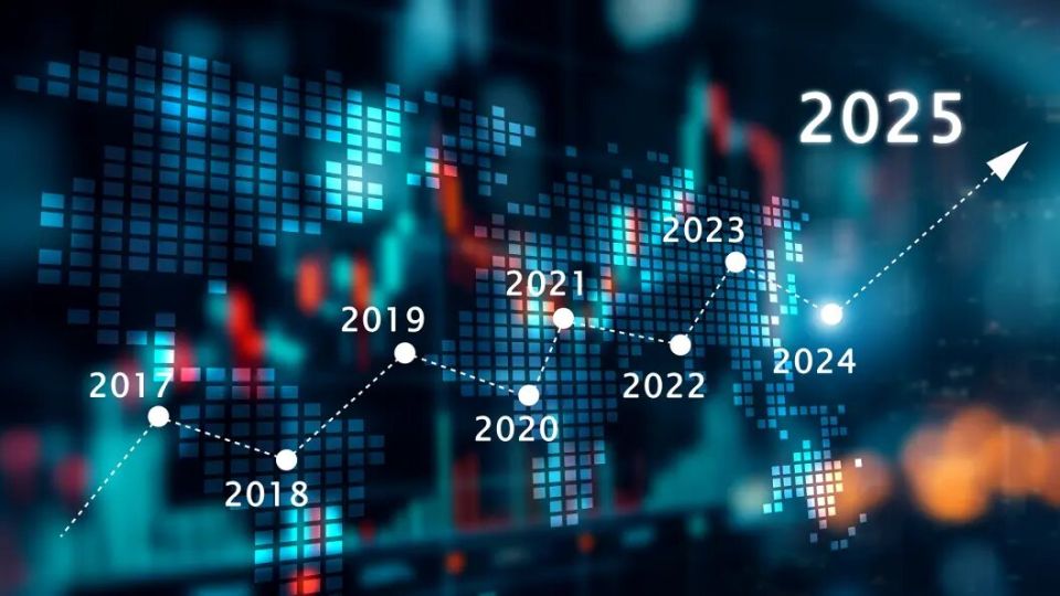 Пенсии в России: почему работающие пенсионеры получают меньше?