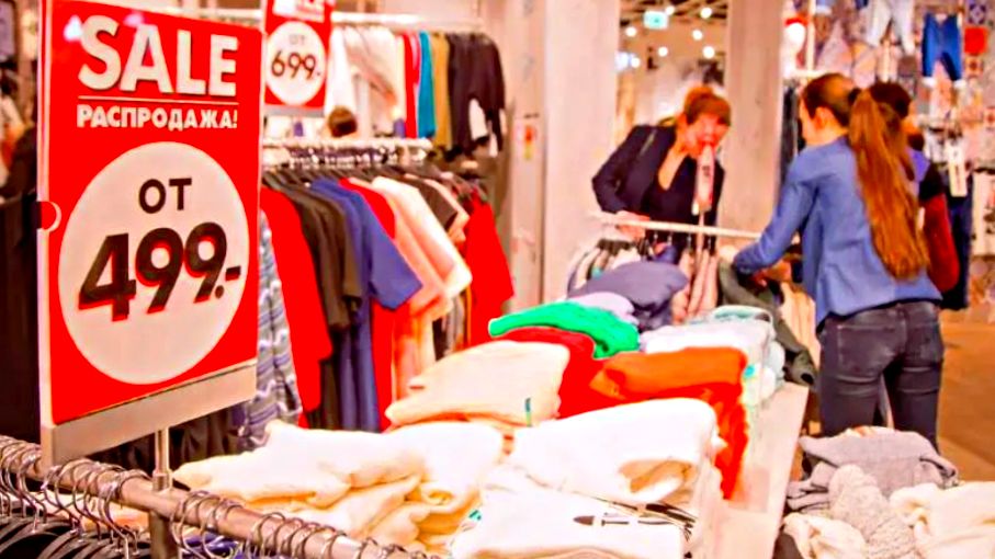 Безумие распродаж: как избежать ловушек маркетинга и не потратить лишнего