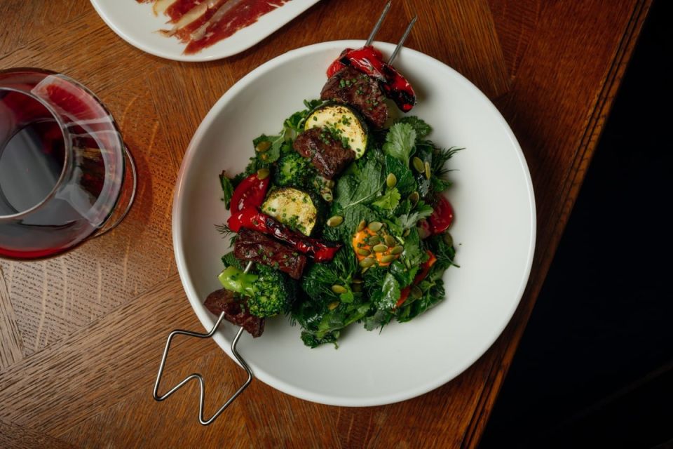 Летние наслаждения: шашлык, которому позавидует сама природа