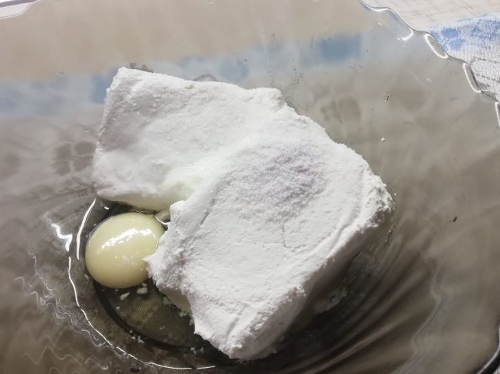 Добавьте всего один ингредиент, и творожные булочки станут нежными и воздушными