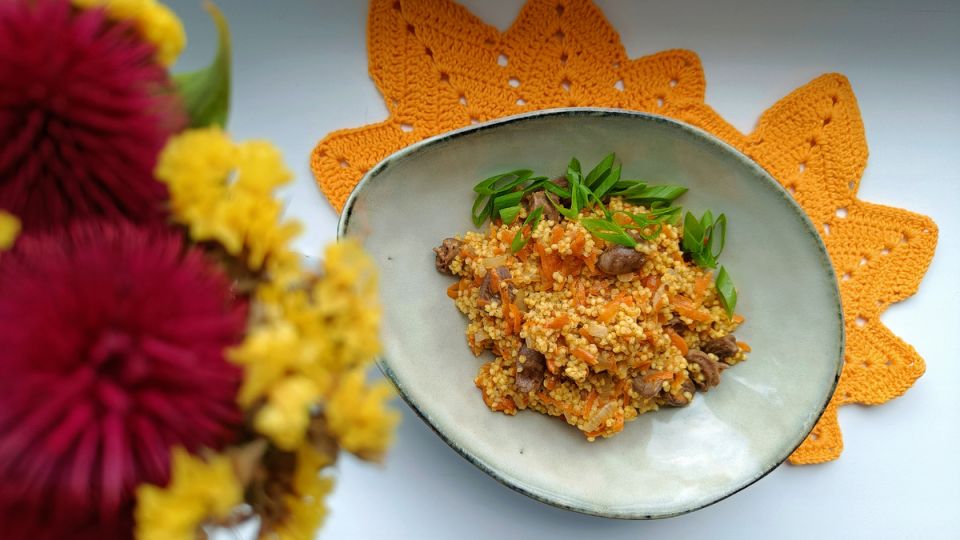 Кулинарный эксперимент: Пшённая каша с сердечками в восточном стиле